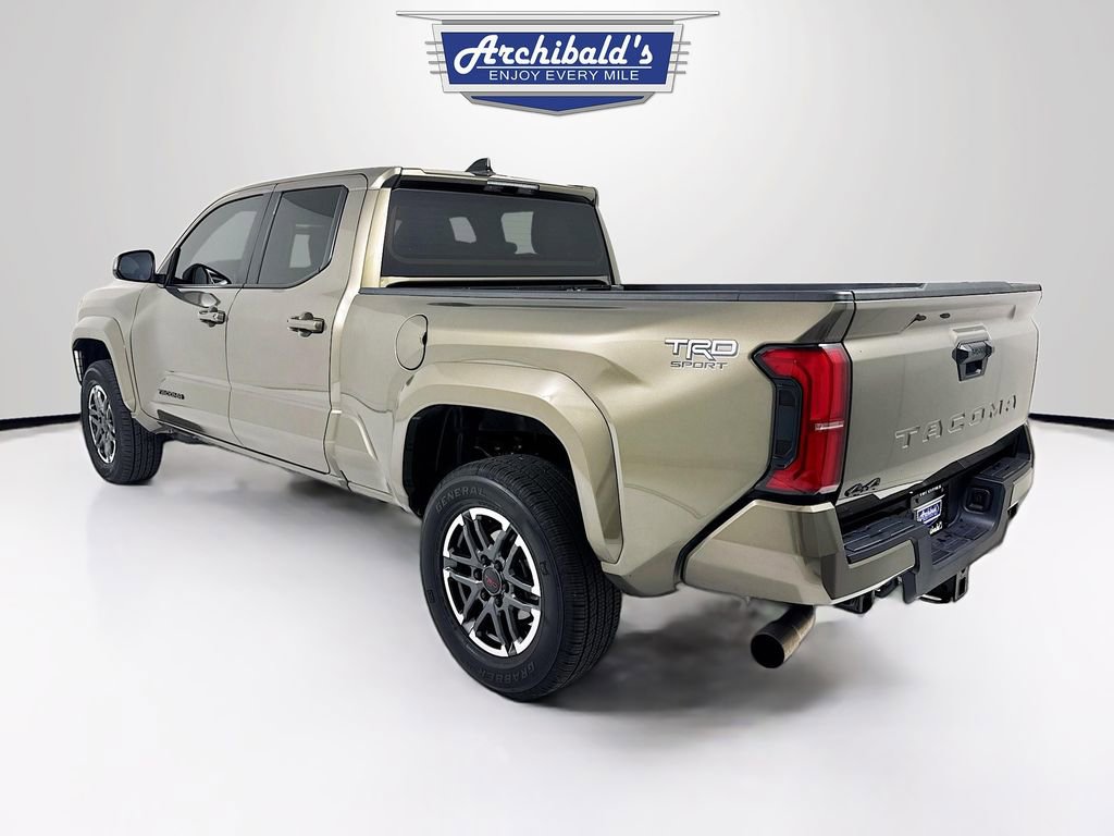 Used 2025 Toyota Tacoma TRD Sport image 6