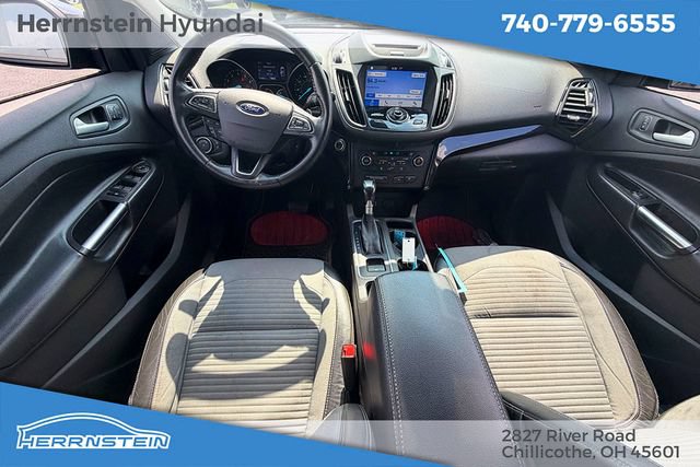 Used 2017 Ford Escape Titanium AWD/4WD image 10