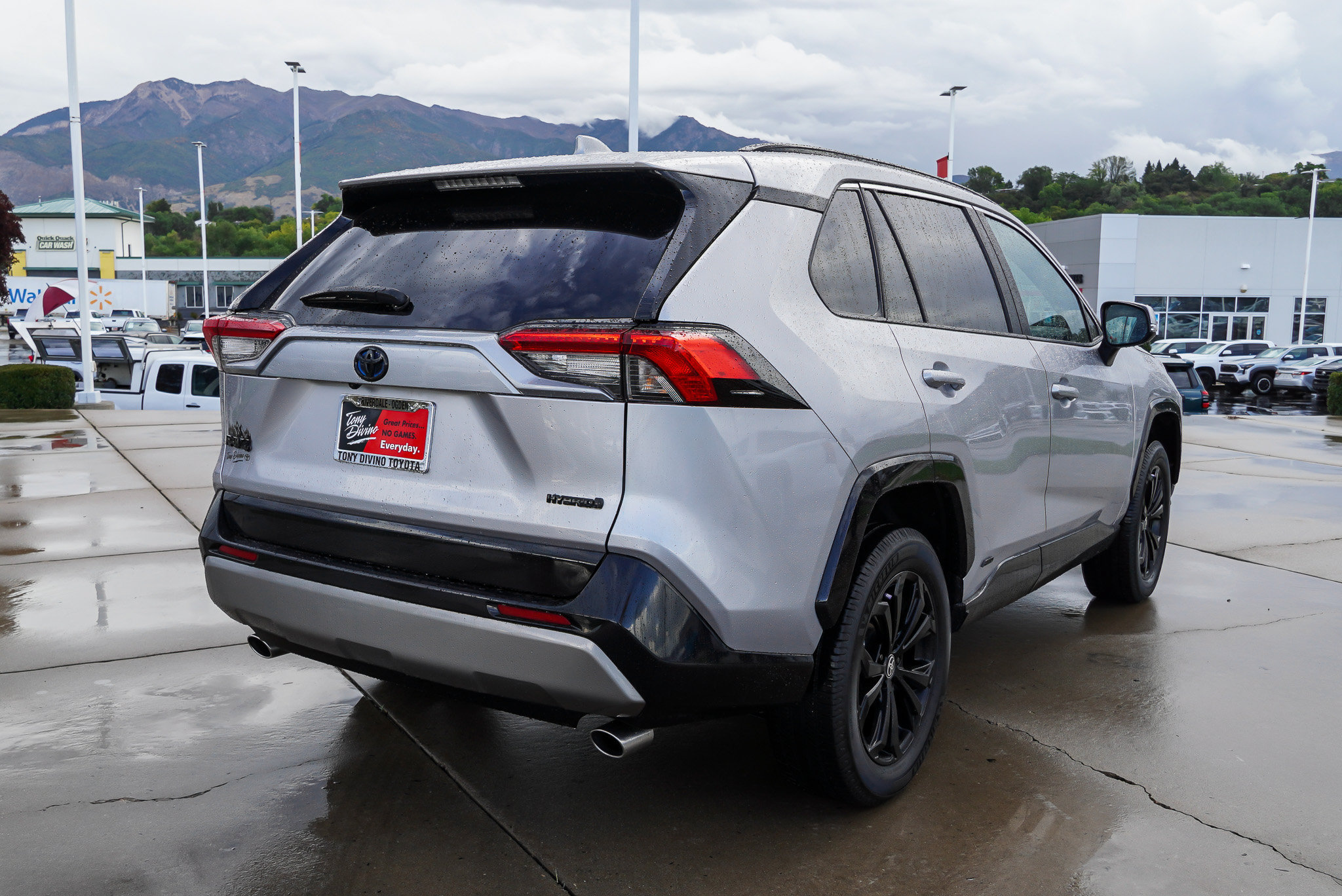 Certified 2024 Toyota RAV4 SE AWD/4WD image 8
