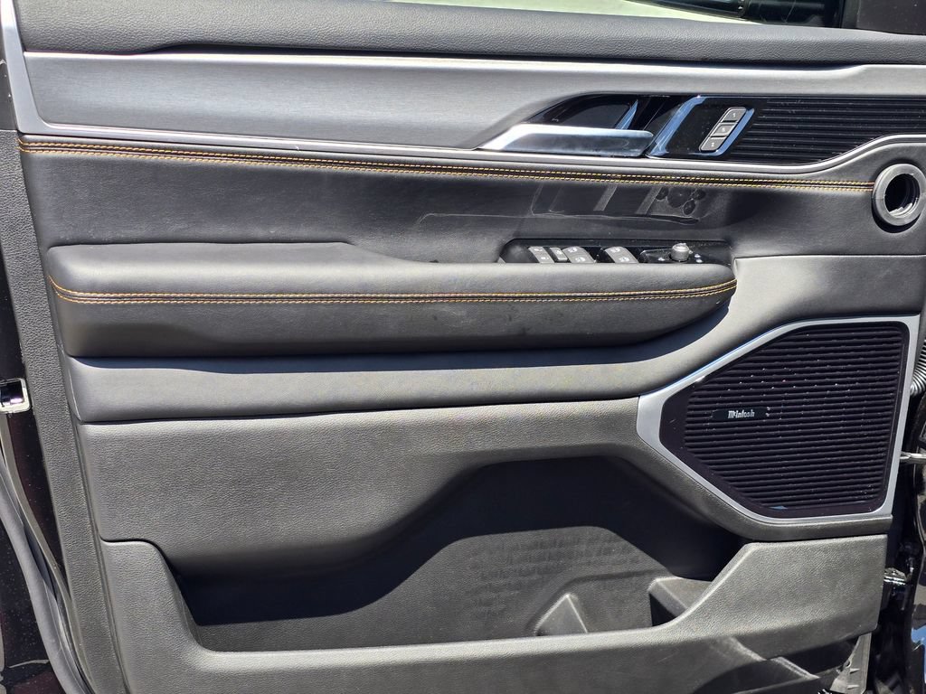 New 2026 Jeep Grand Wagoneer L 4WD image 35