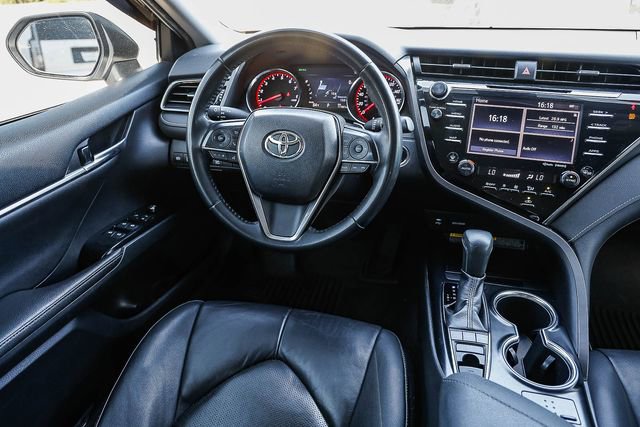 Used 2019 Toyota Camry XSE image 17