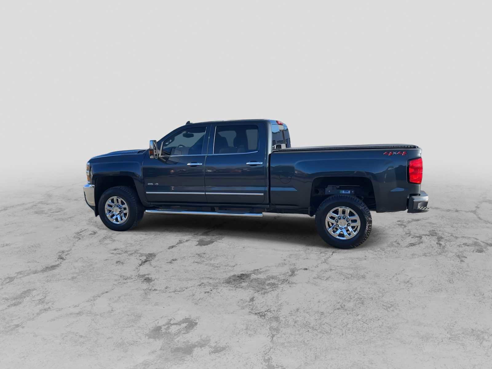 Used 2018 Chevrolet Silverado 2500 LTZ w/ Duramax Plus Package image 5