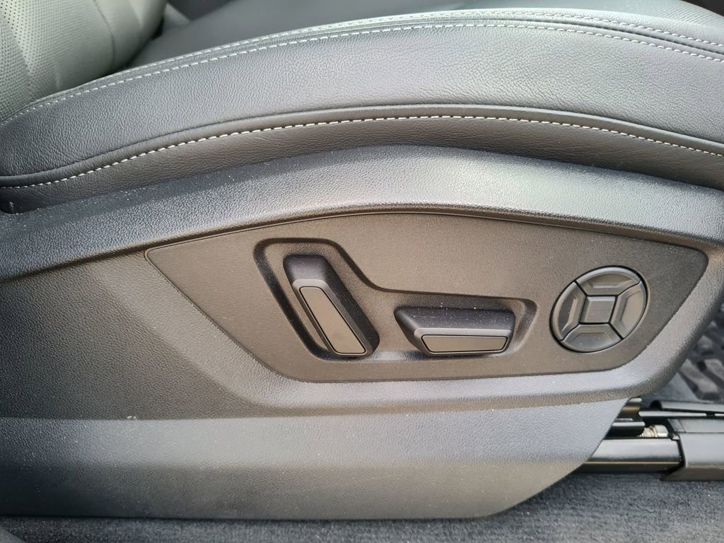 Used 2025 Audi Q7 3.0T Premium Plus w/ Premium Plus Package image 34