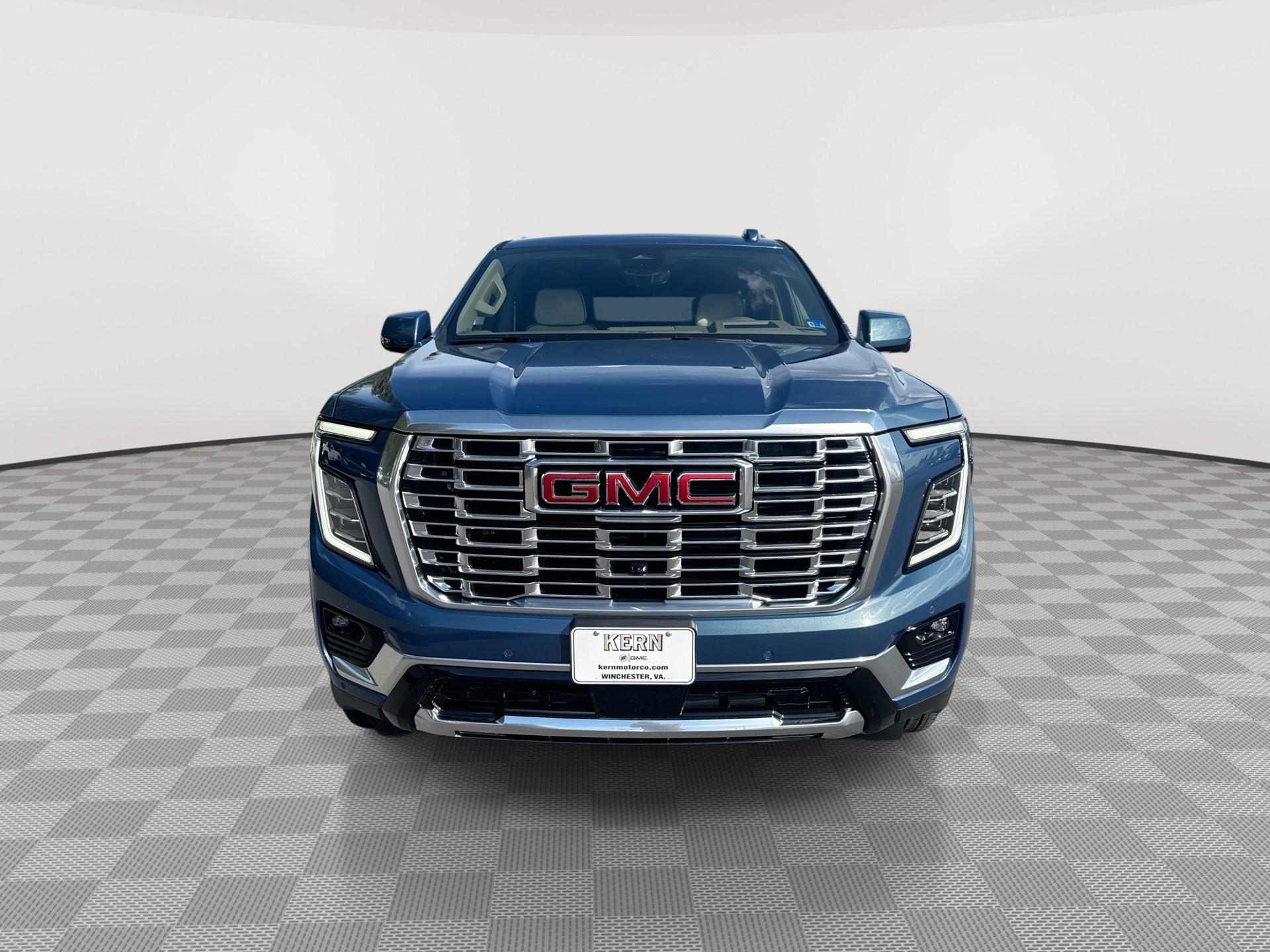 New 2026 GMC Yukon XL Denali w/ Denali Reserve Package AWD/4WD image 3
