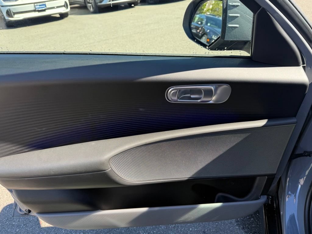 Certified 2025 Hyundai Ioniq 6 SEL AWD/4WD image 21
