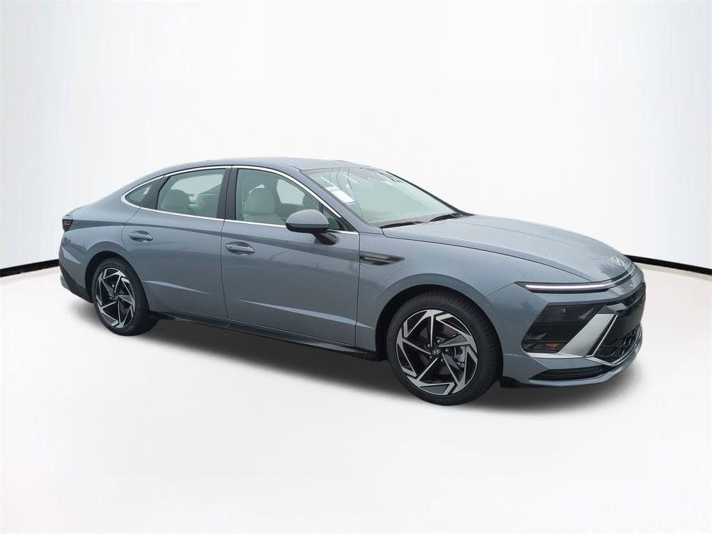 New 2026 Hyundai Sonata SEL image 2