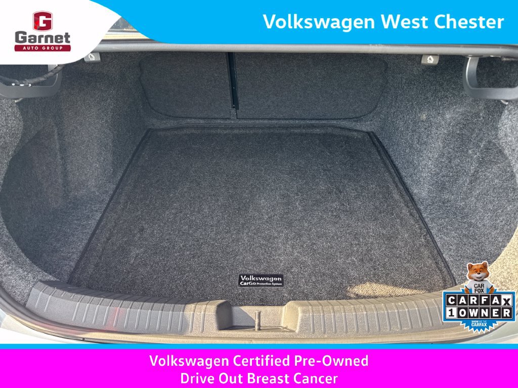 Certified 2023 Volkswagen Jetta SE FWD image 33