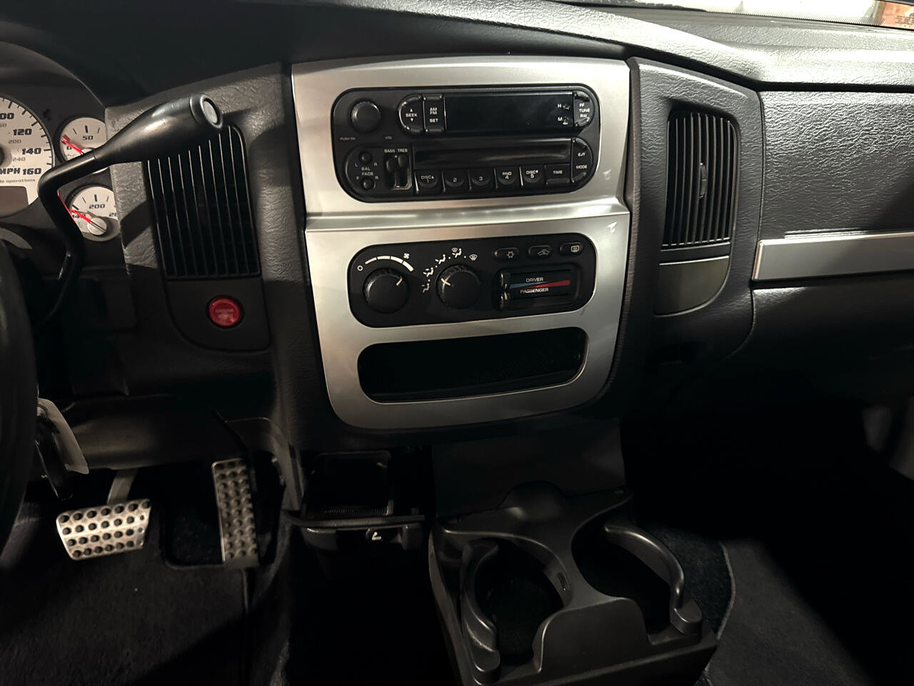 Used 2005 Dodge Ram 1500 Truck 2WD Quad Cab image 74