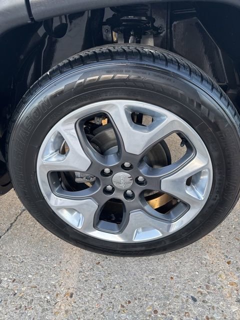 Used 2020 Jeep Compass Limited image 12