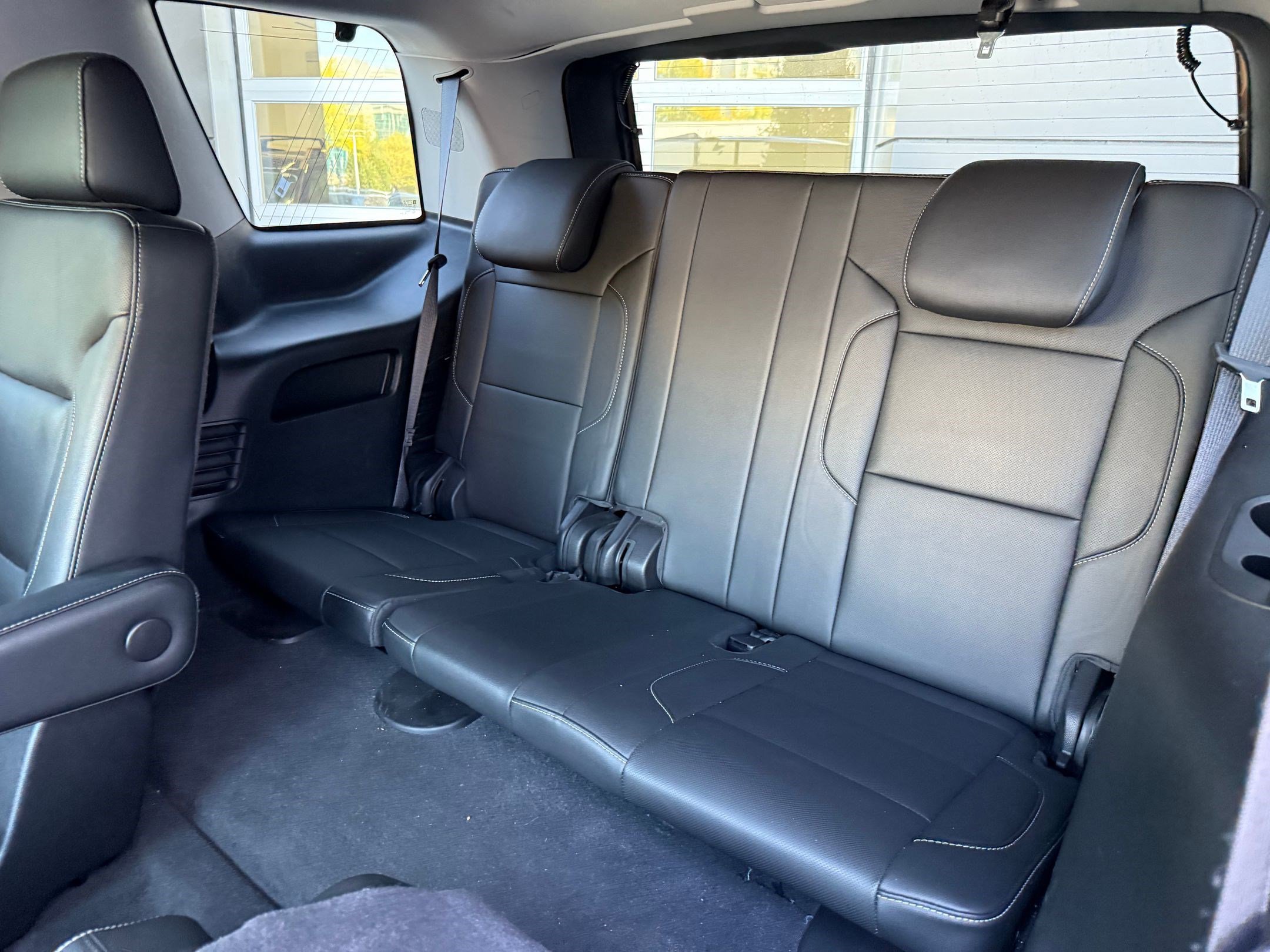 Used 2020 Chevrolet Tahoe Premier w/ 6.2L Performance Package image 30