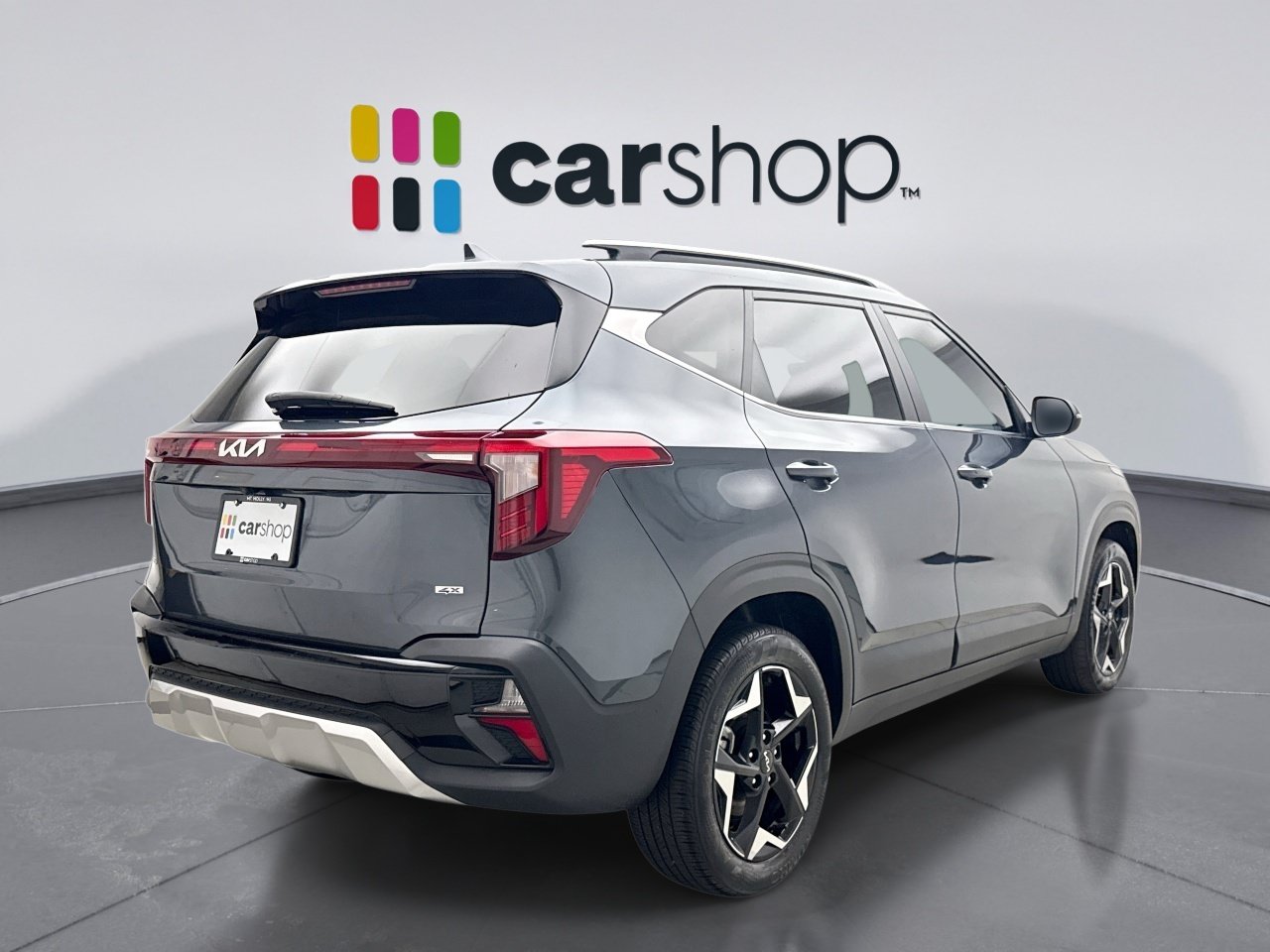 Used 2024 Kia Seltos EX AWD/4WD image 5