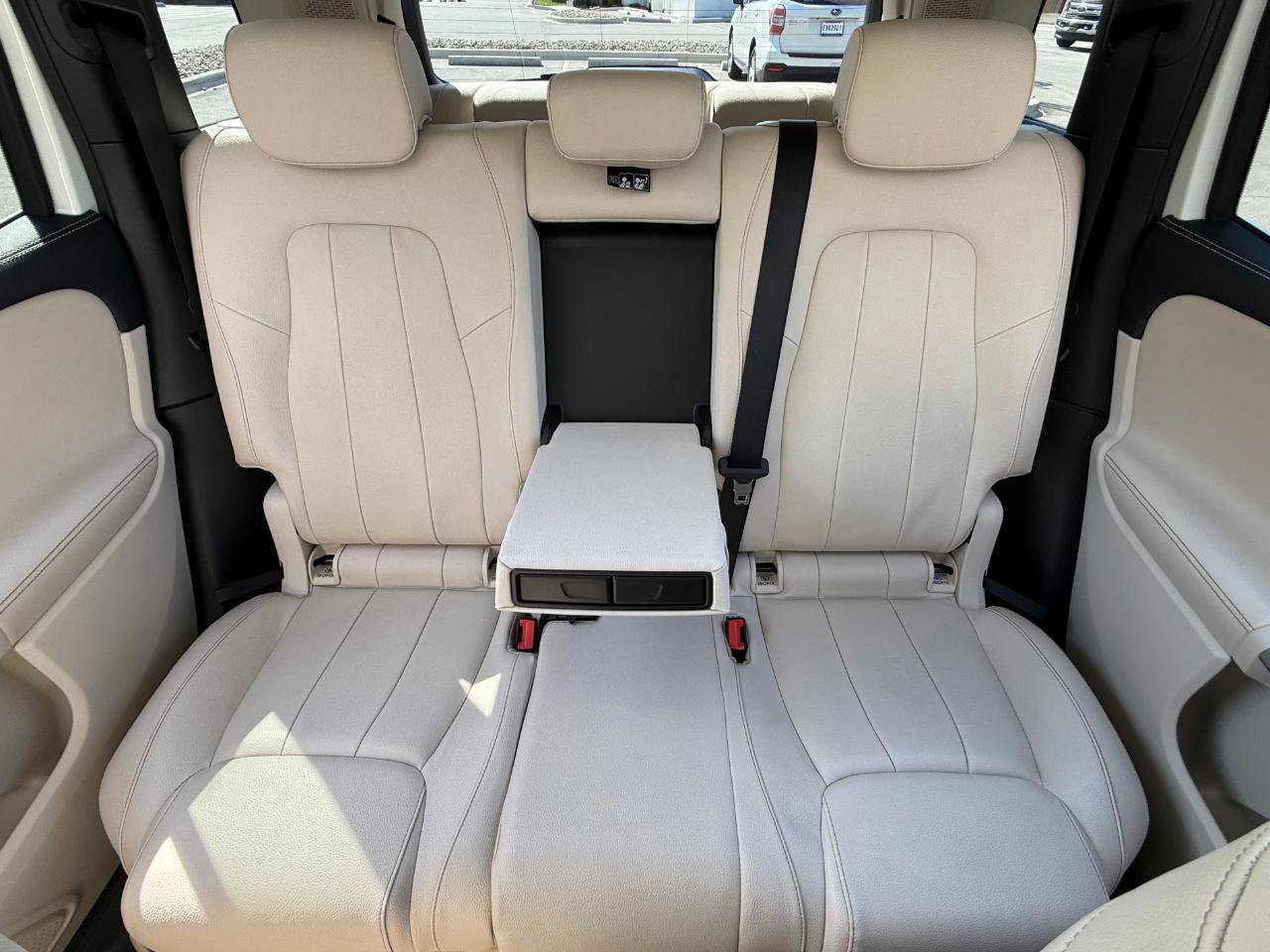 Used 2021 Mercedes-Benz GLB 250 4MATIC image 17