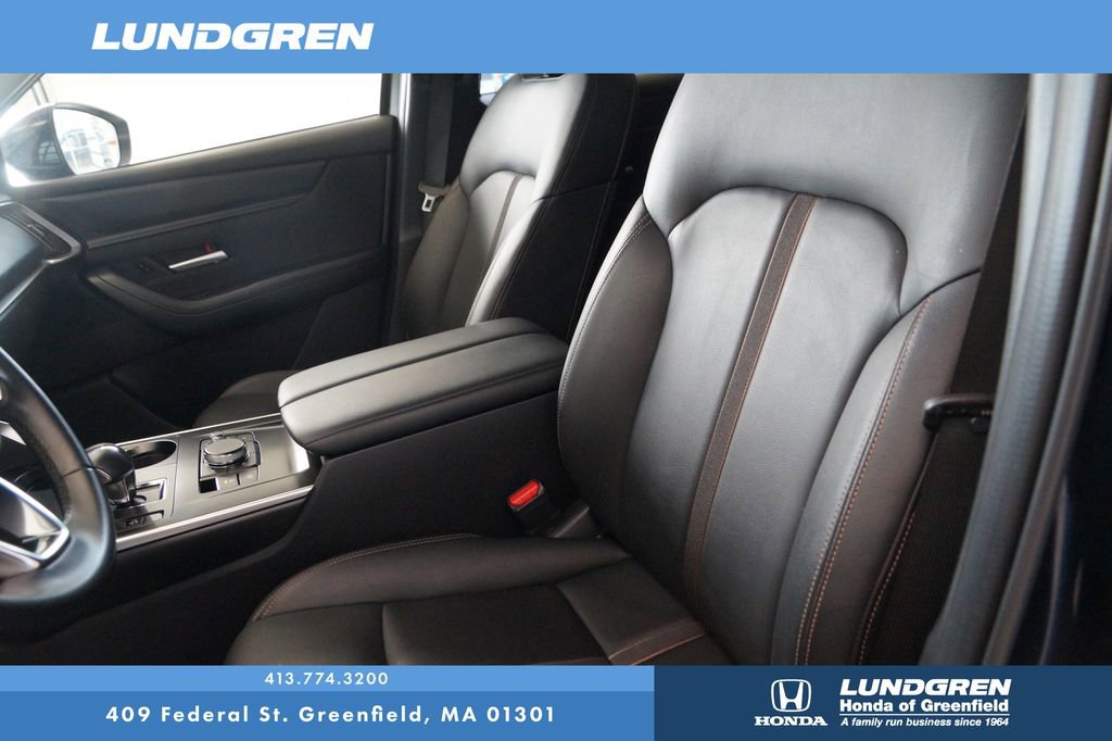 Used 2025 MAZDA CX-90 3.3 Turbo w/ Select Package image 13