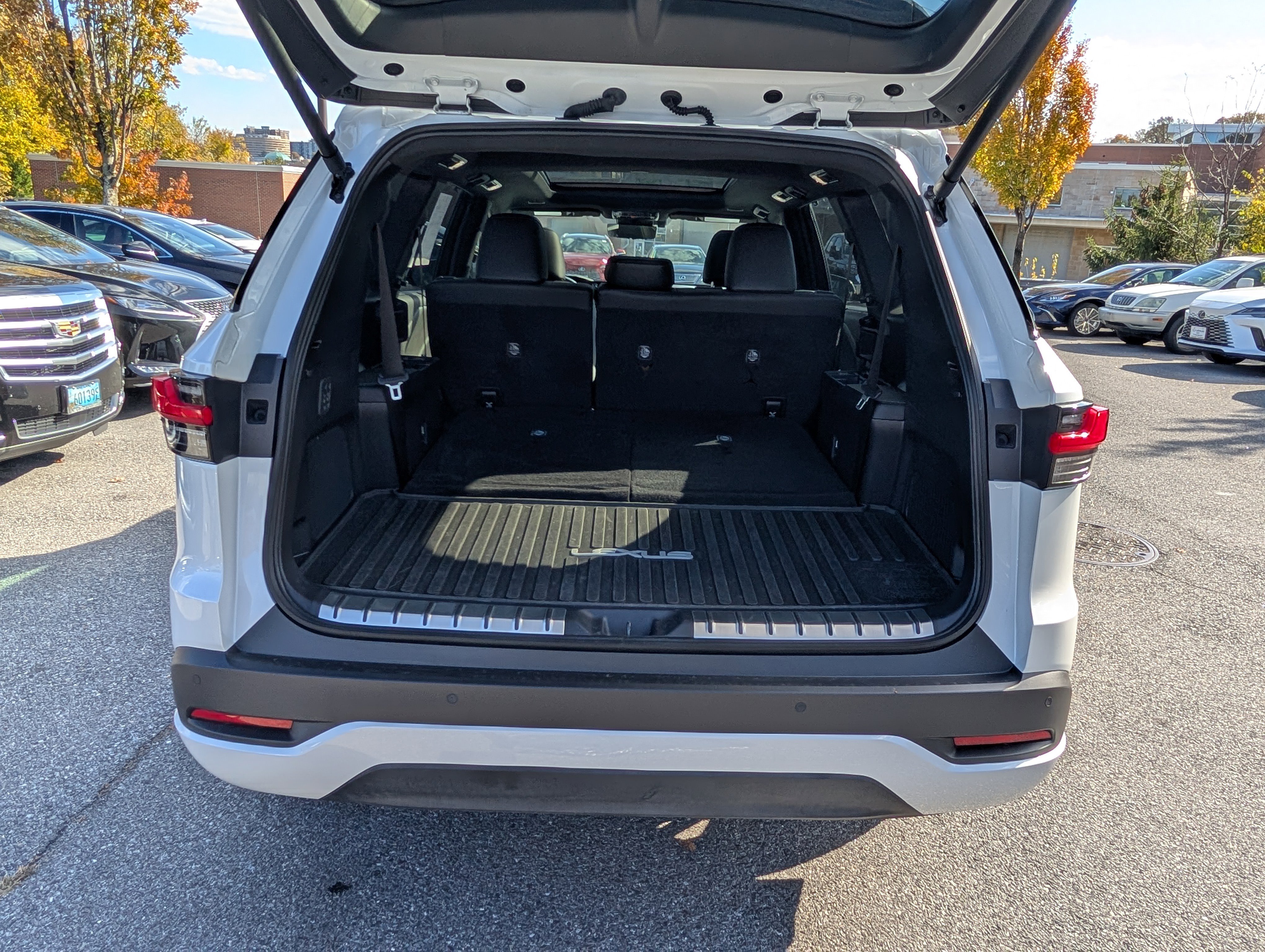 Used 2024 Lexus TX 350 AWD image 14