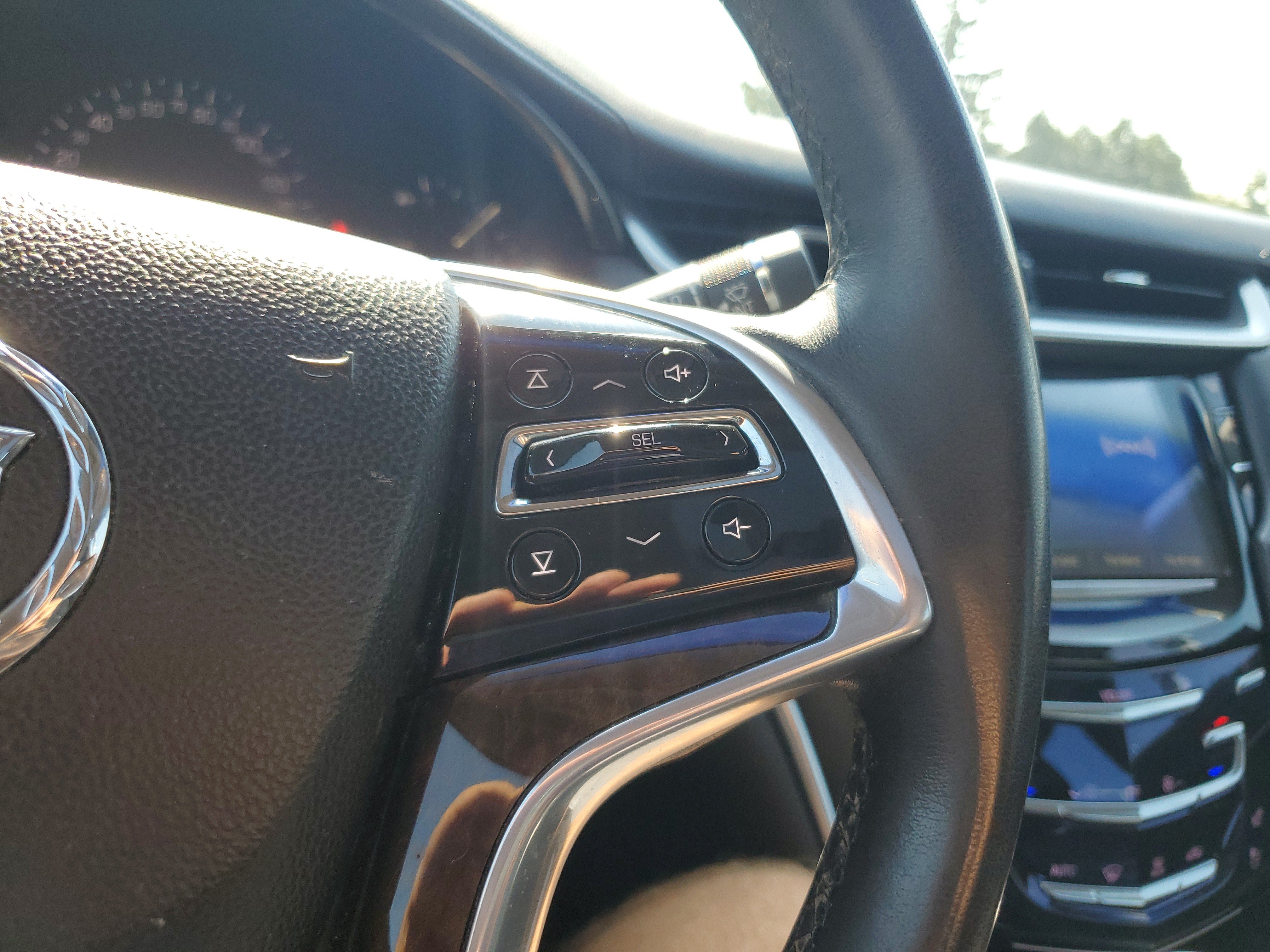 Used 2015 Cadillac XTS Luxury w/ Driver Awareness Package FWD image 22