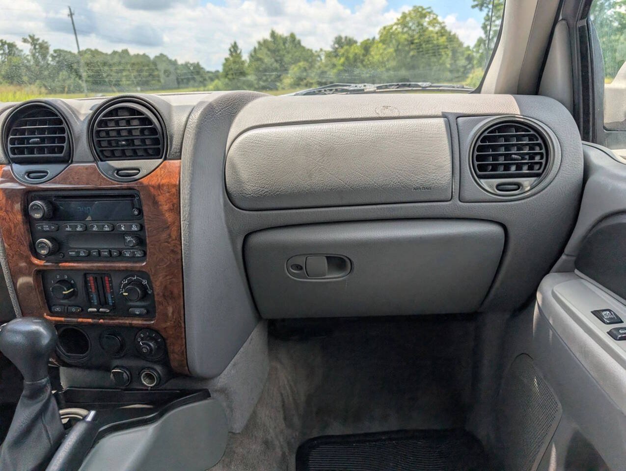 Used 2005 Isuzu Ascender S RWD image 36