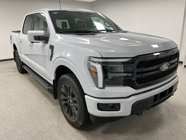 Used 2025 Ford F150 Lariat AWD/4WD image 2