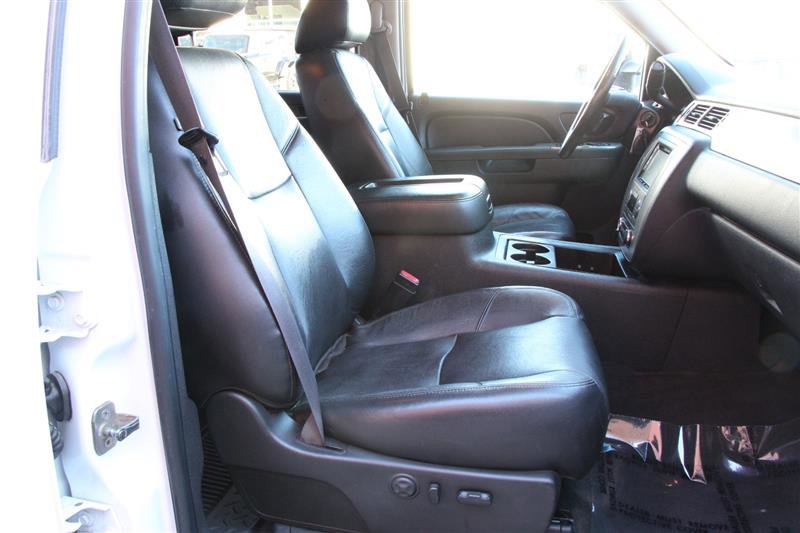 Used 2012 Chevrolet Silverado 2500 LTZ w/ LTZ Plus Package image 19