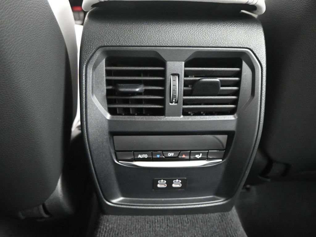 Used 2025 BMW M3 w/ Executive Package image 25