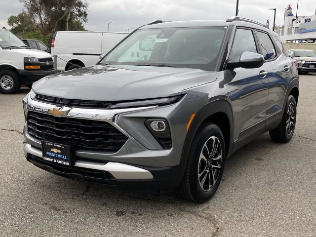 New 2025 Chevrolet TrailBlazer LT w/ Convenience Package