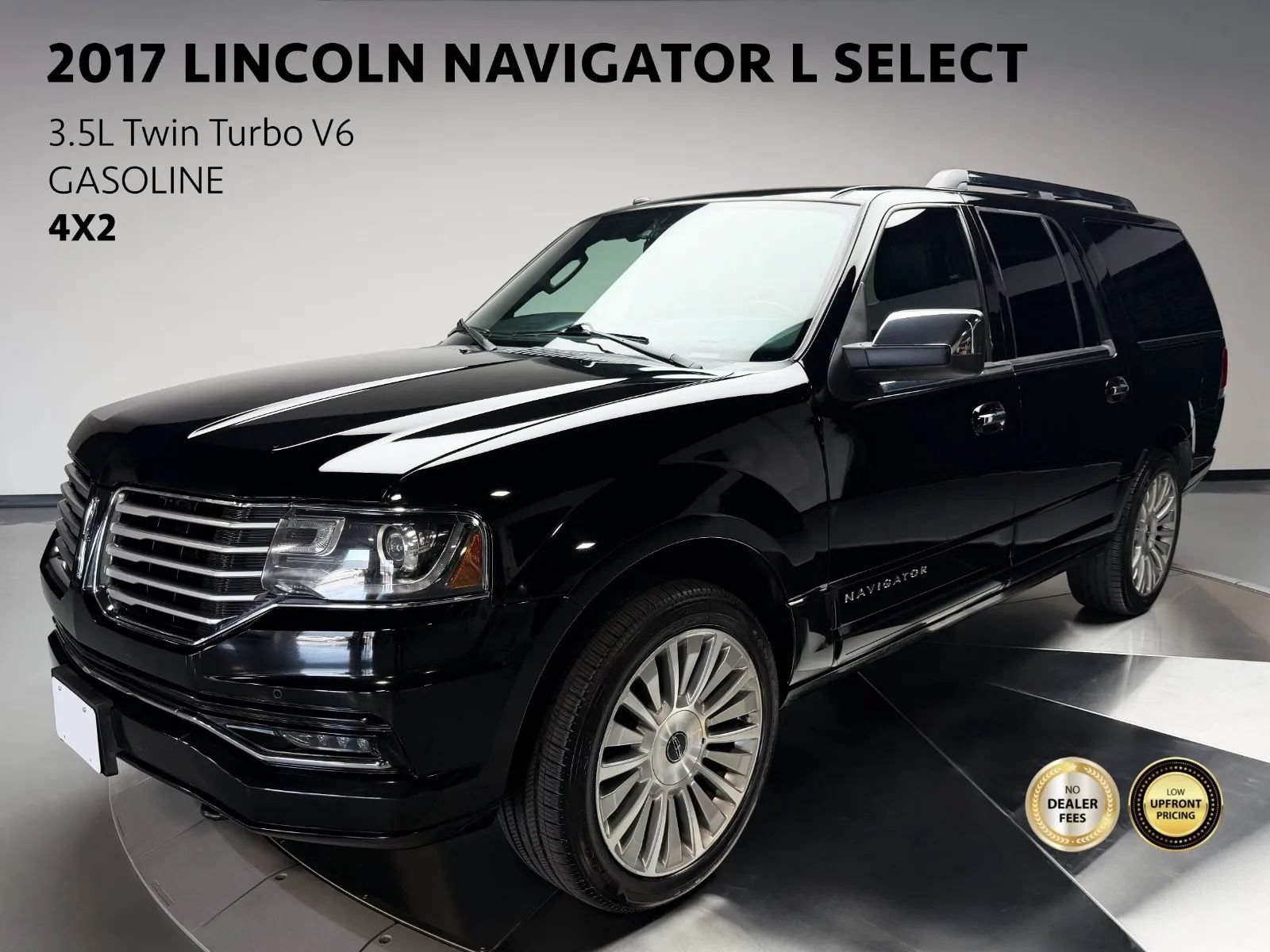 Used 2017 Lincoln Navigator L Select RWD image 1