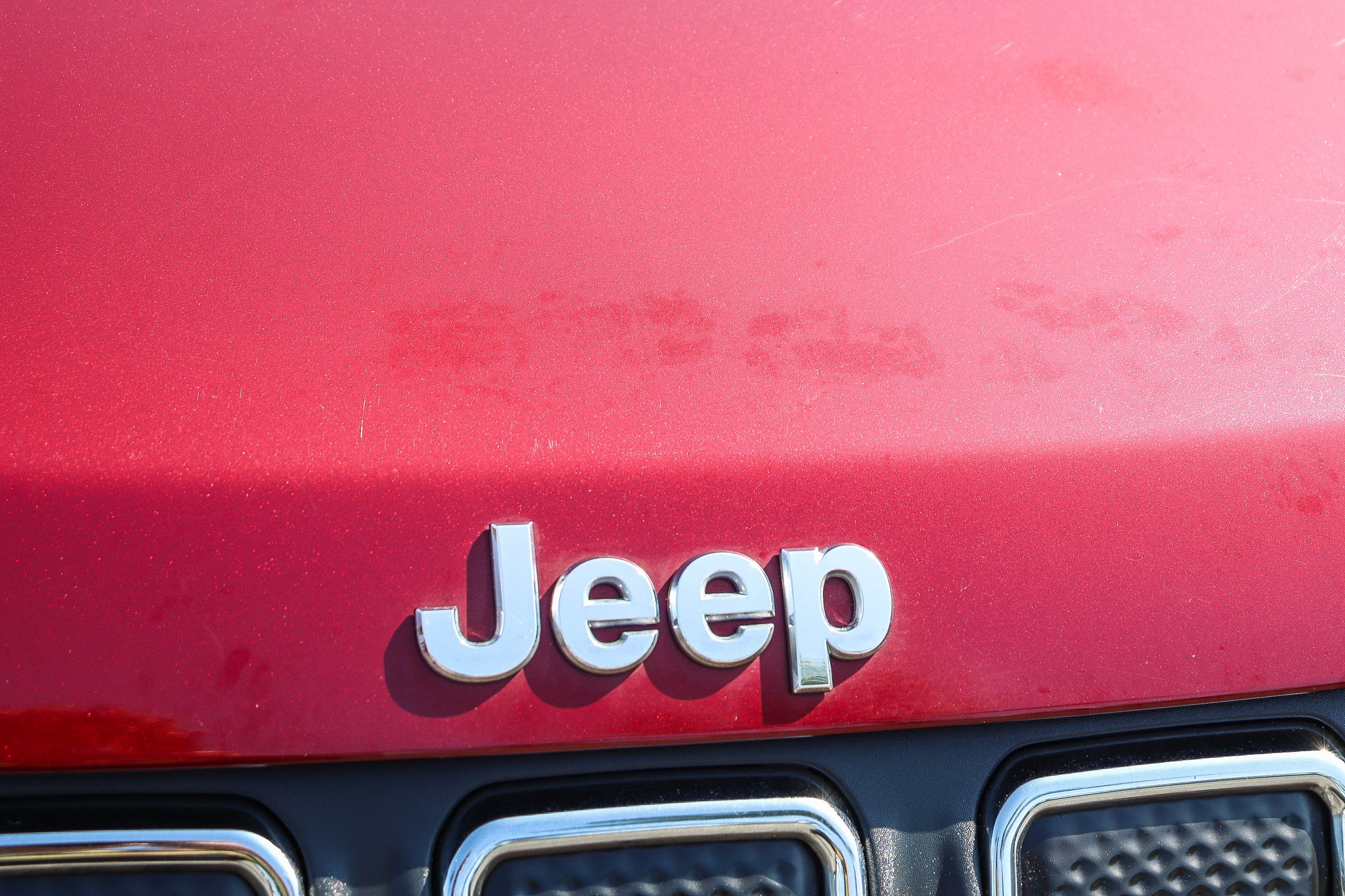 Used 2022 Jeep Compass Latitude FWD image 4