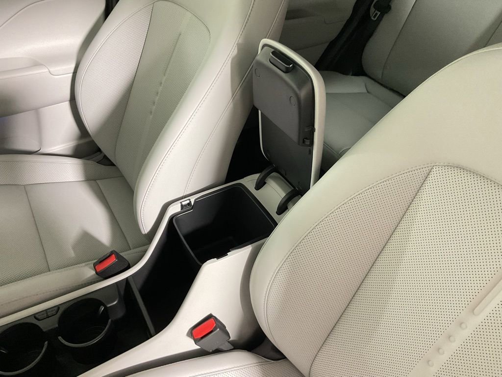 New 2026 Hyundai Kona SEL Premium image 30