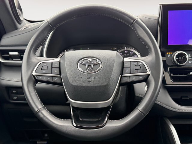 Certified 2024 Toyota Highlander XSE image 12
