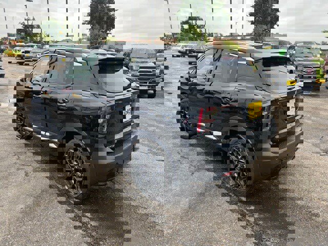 Used 2025 Nissan Kicks SR w/ SR Premium Package image 3