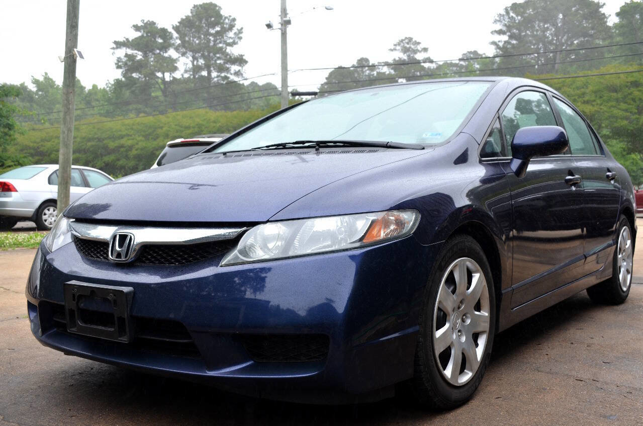 Used 2010 Honda Civic LX image 2