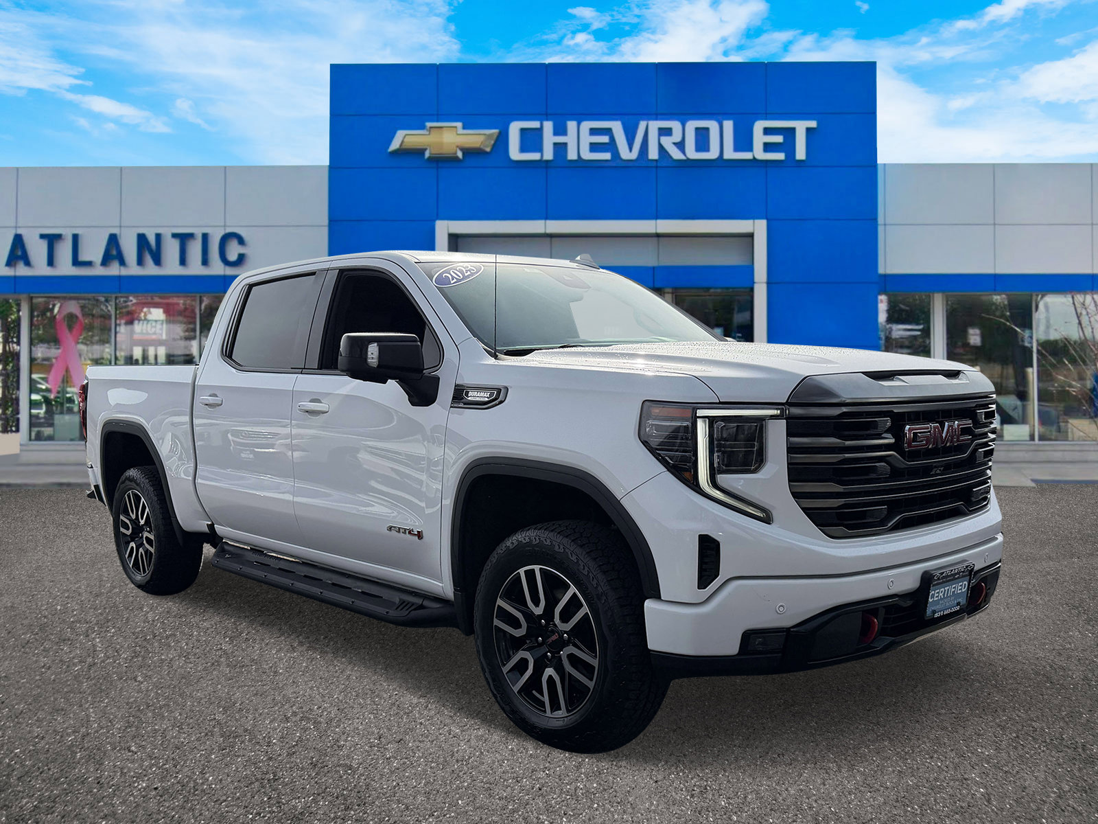 Certified 2023 GMC Sierra 1500 AT4 w/ AT4 Preferred Package image 2
