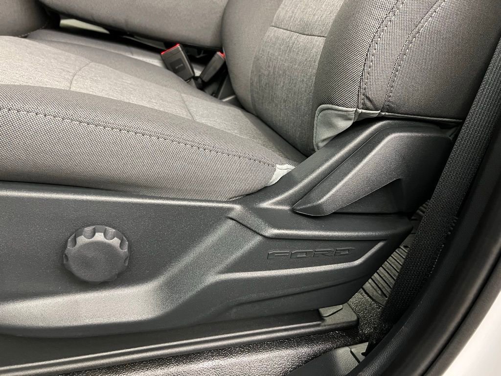 New 2026 Ford F350 XL w/ XL Chrome Package image 24