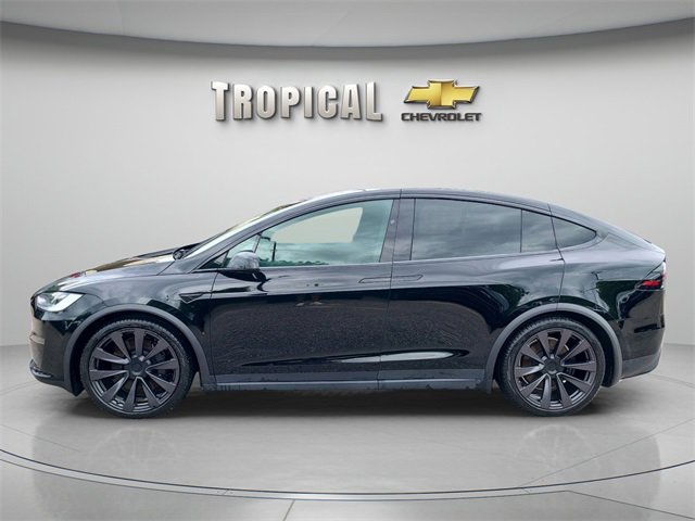 Used 2022 Tesla Model X Plaid image 2