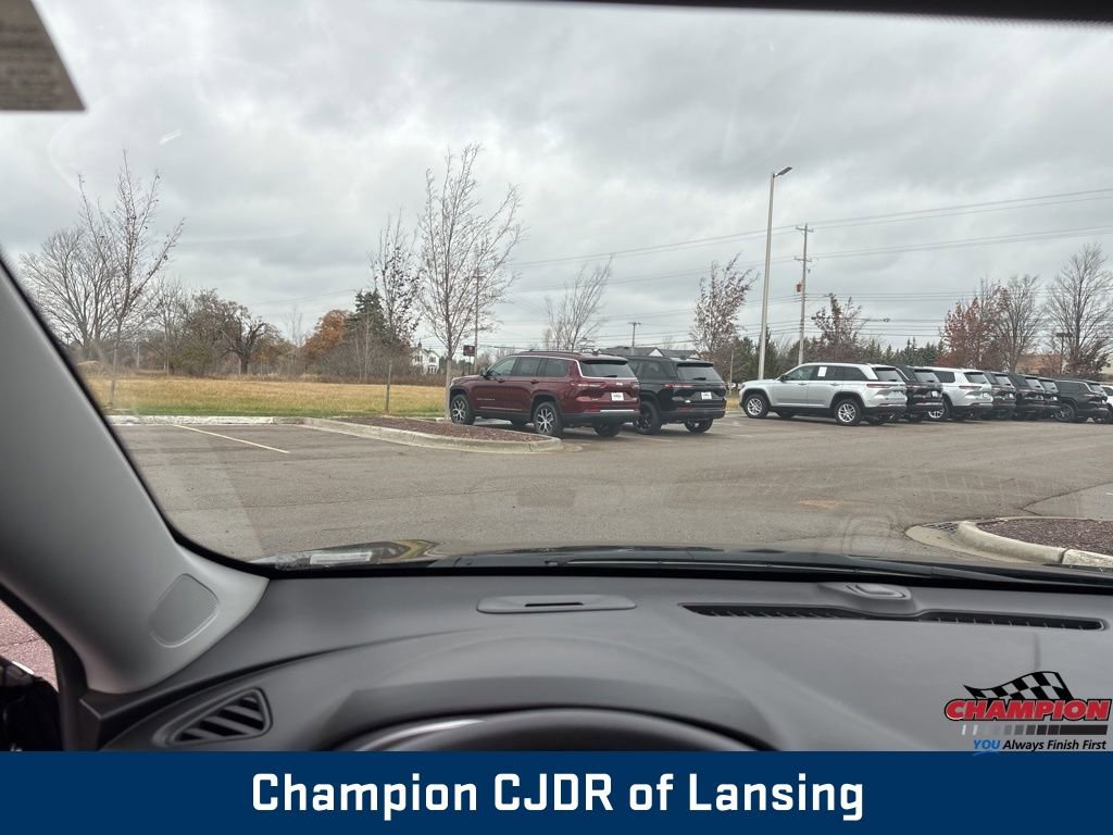 Used 2023 Chevrolet Malibu LT image 26