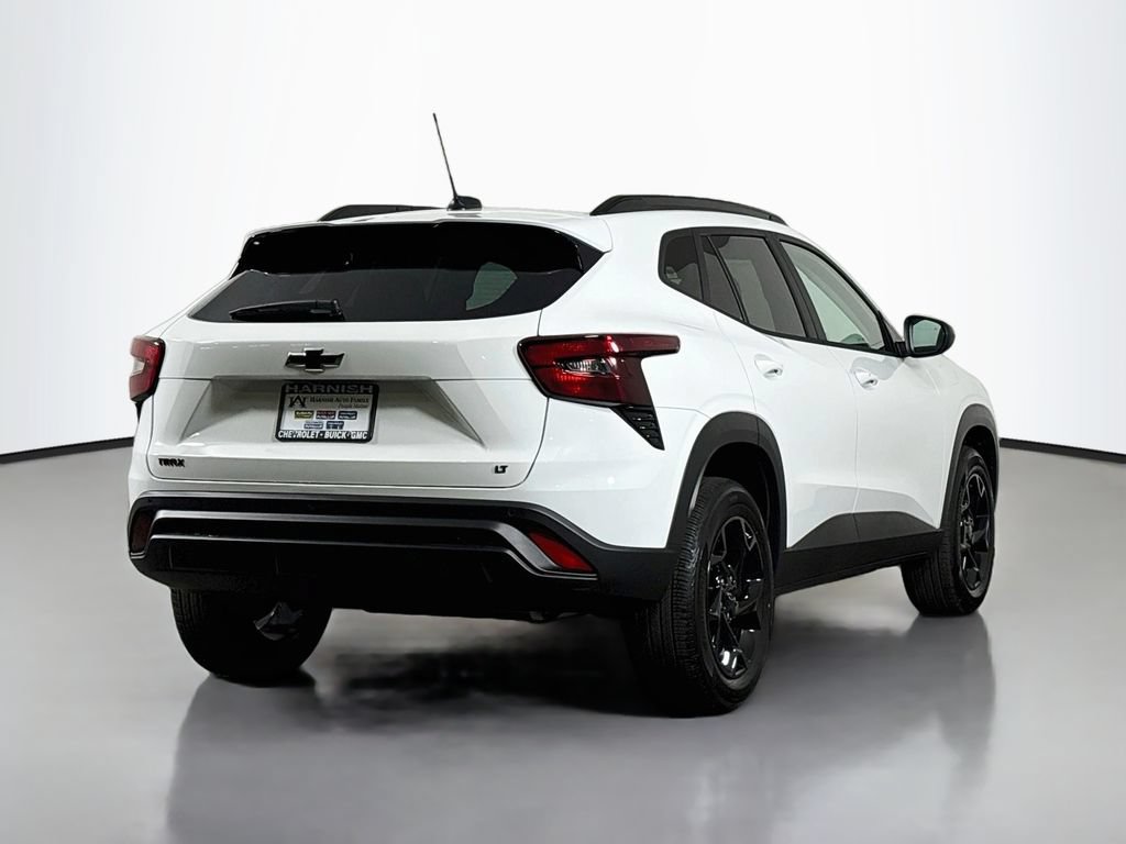 New 2026 Chevrolet Trax LT w/ Driver Confidence Package FWD image 7