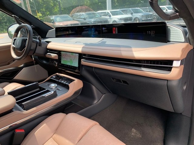 New 2026 Lincoln Navigator Black Label AWD/4WD image 12