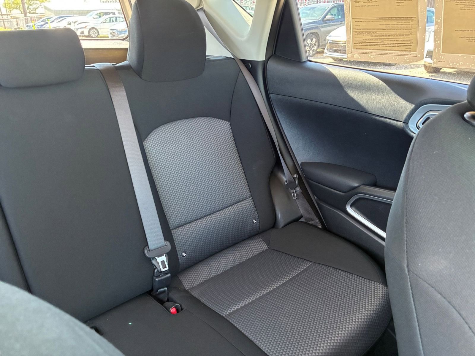 Used 2025 Kia Soul LX w/ LX Technology Package image 30