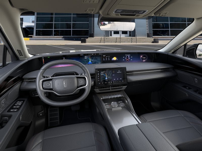 New 2026 Lincoln Nautilus Premier AWD/4WD image 9