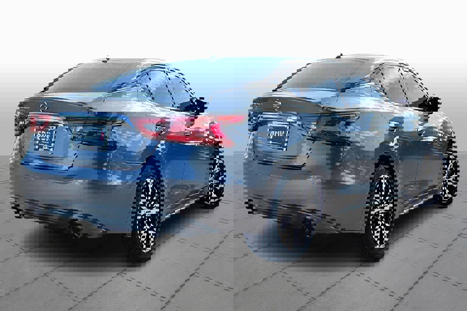 Used 2018 Nissan Maxima 3.5 S image 11