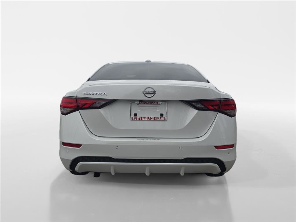 Used 2025 Nissan Sentra SV image 5
