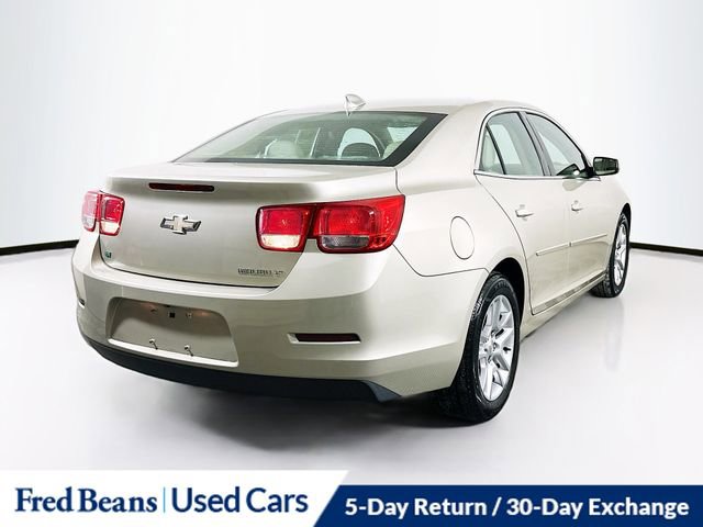Used 2015 Chevrolet Malibu LT w/ Power Convenience Package image 9