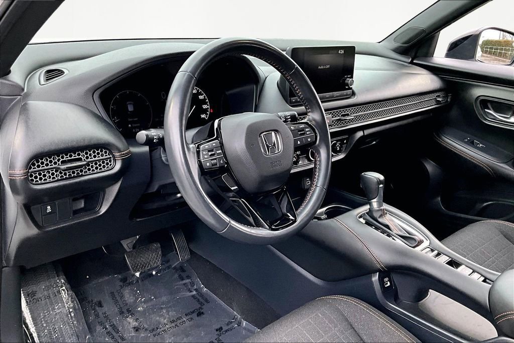 Used 2023 Honda HR-V Sport image 14