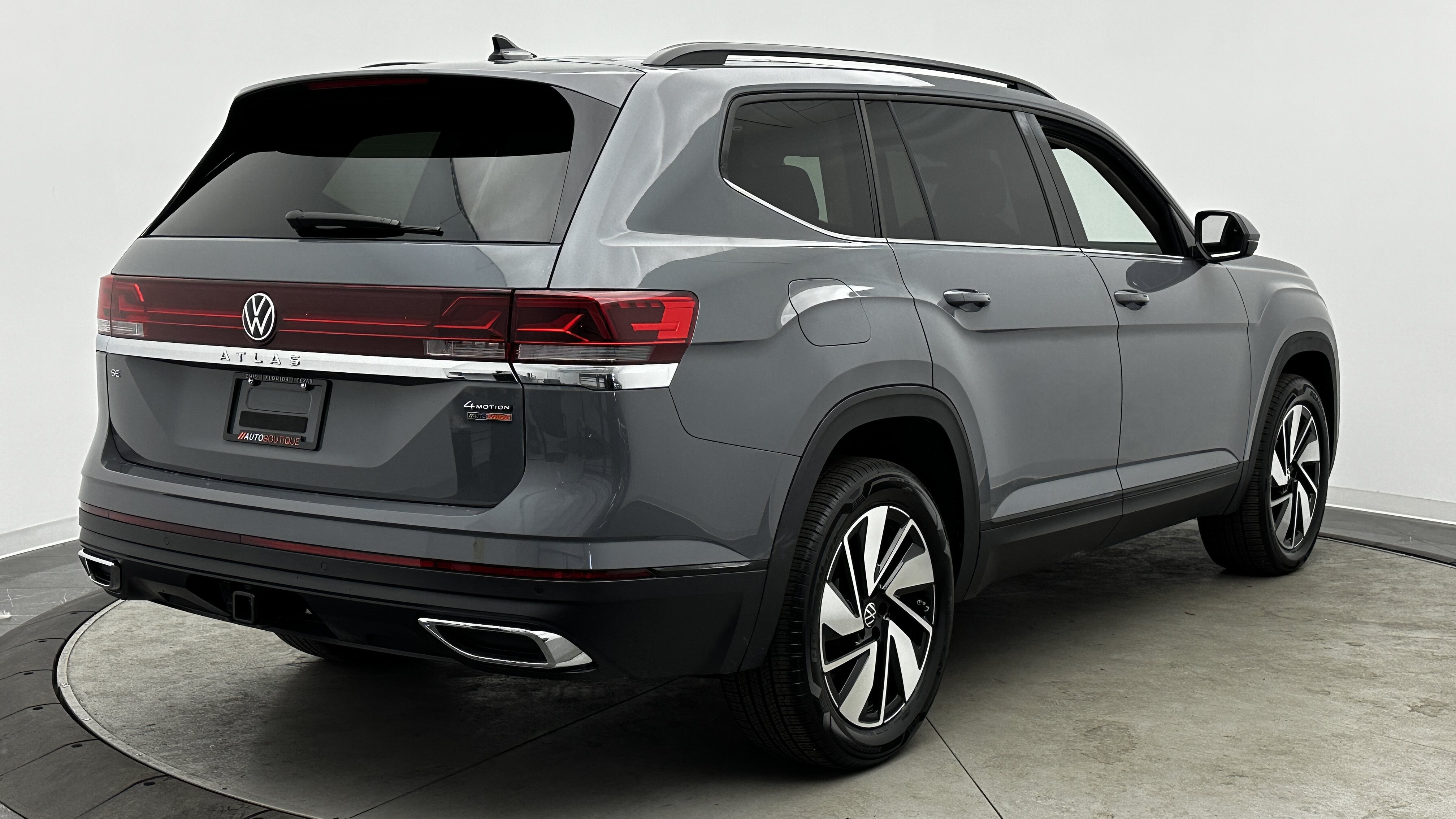 Used 2026 Volkswagen Atlas SE AWD/4WD image 7