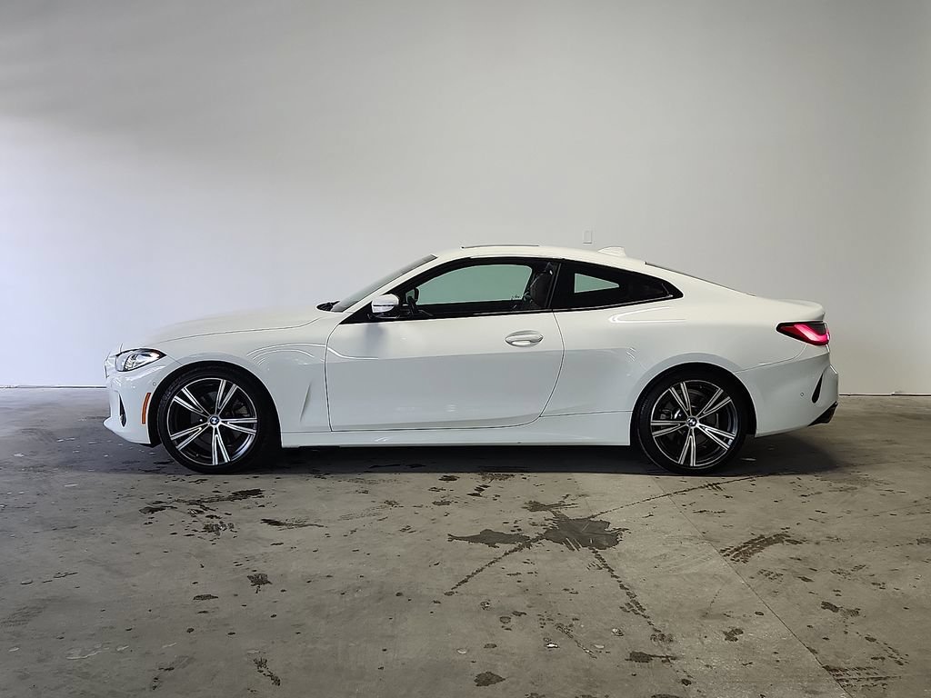 Used 2021 BMW 430i Coupe w/ Convenience Package RWD image 2