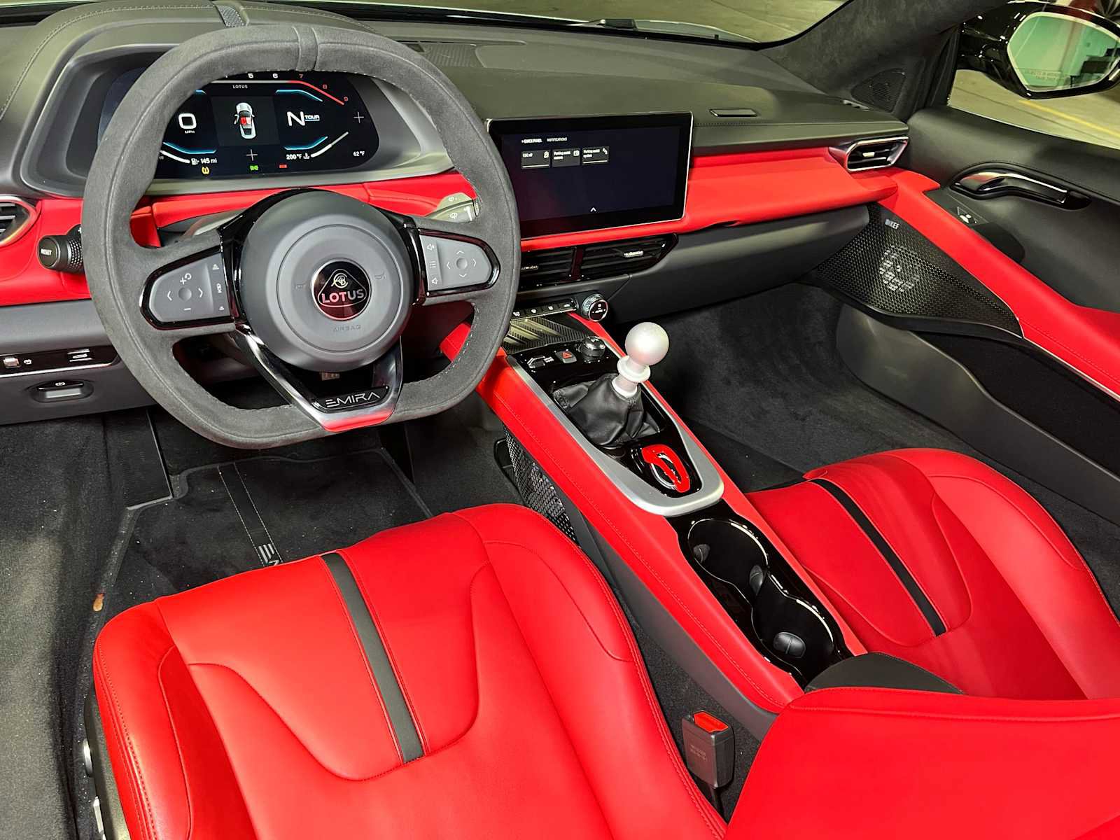 Used 2024 Lotus Emira First Edition image 34