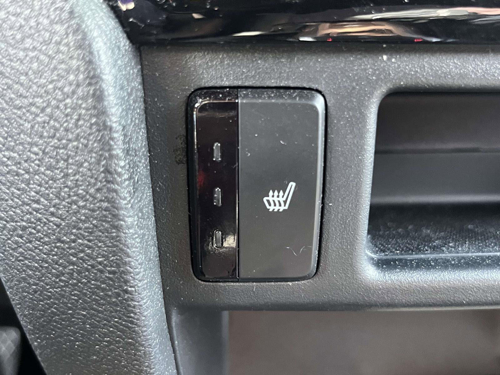 Certified 2022 Honda Ridgeline Black Edition image 19