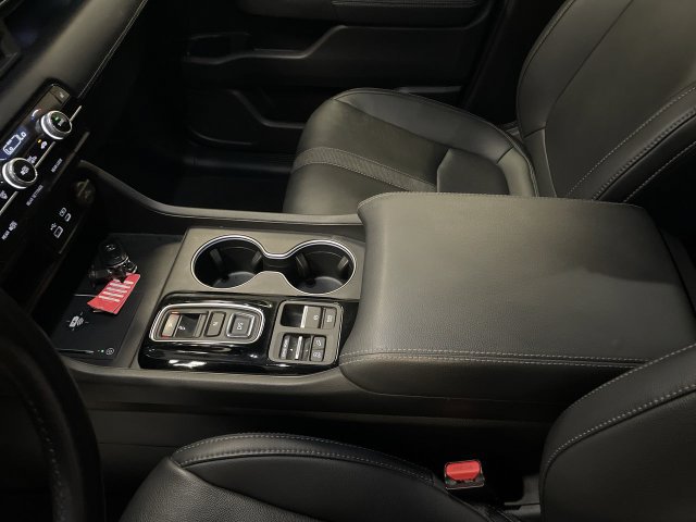 Certified 2023 Honda Pilot Touring image 21