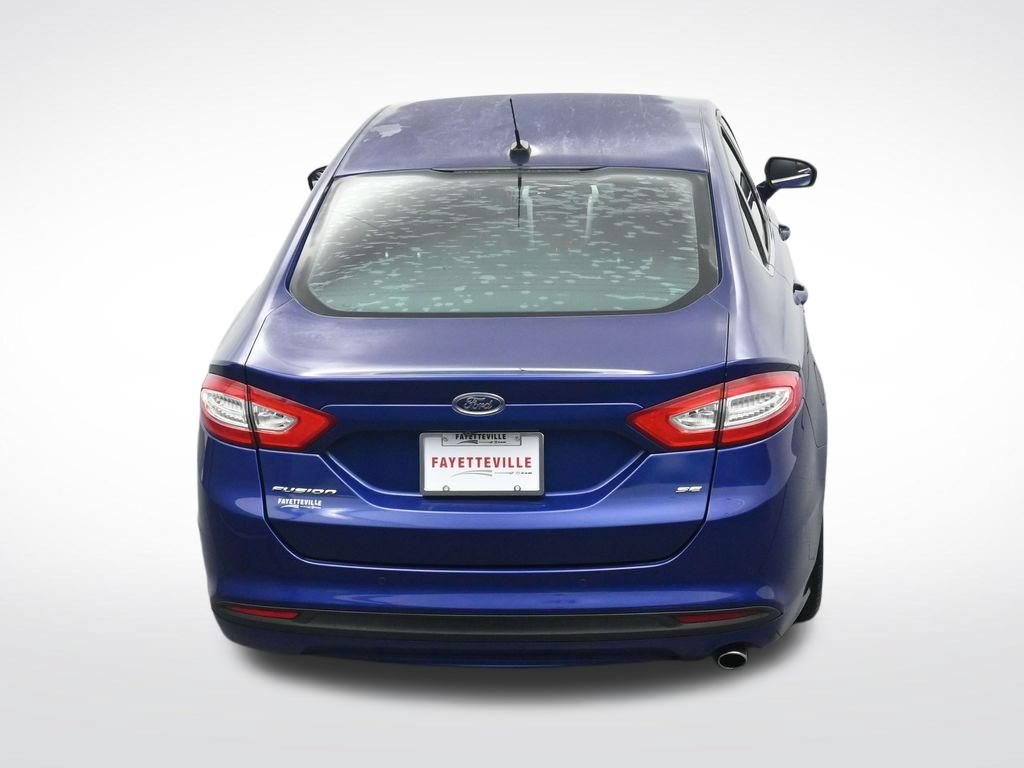 Used 2016 Ford Fusion SE FWD image 27