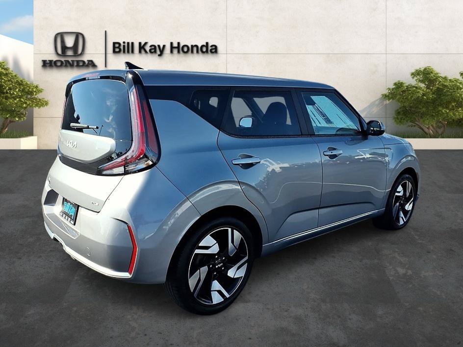 Used 2023 Kia Soul GT-Line FWD image 4