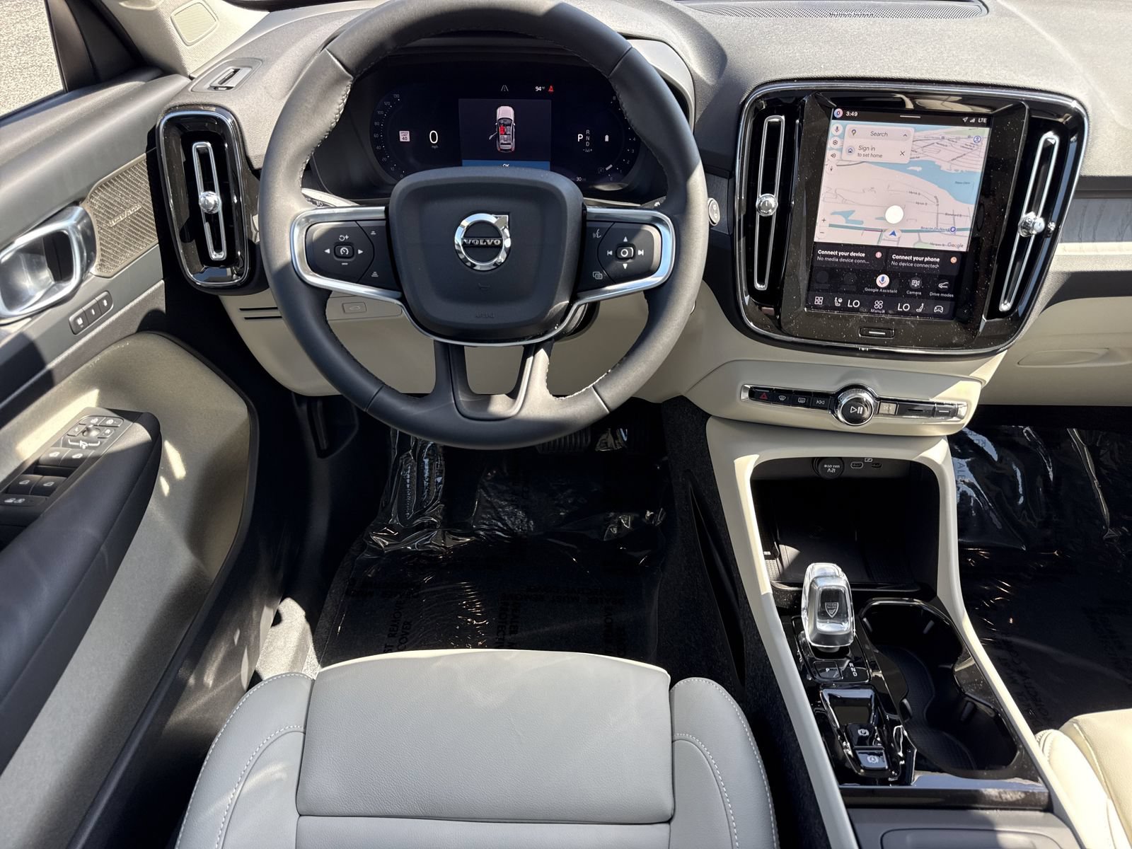 New 2026 Volvo XC40 B5 Ultra w/ Climate Package AWD/4WD image 15